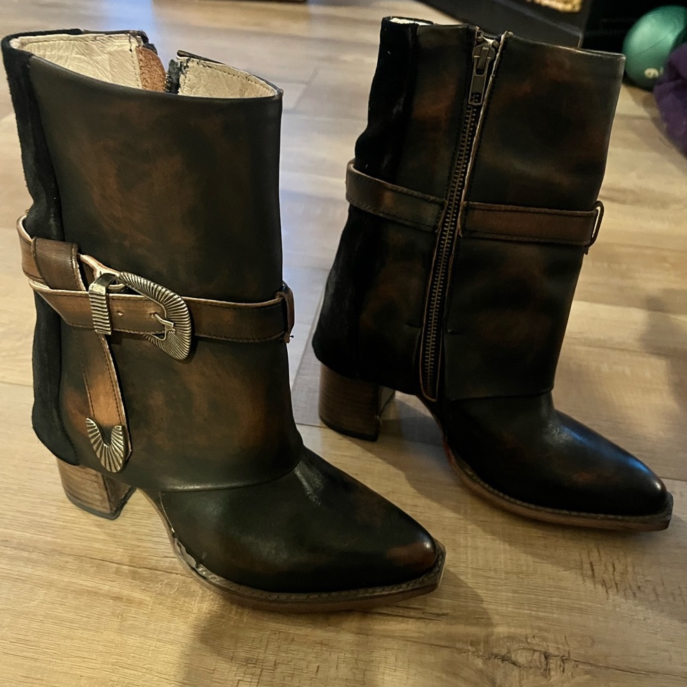 Freebird Distressed Black and Brown Ankle Boots